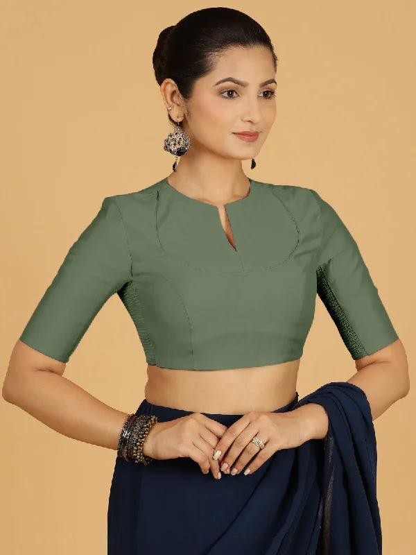 Karishma x Rozaana | Elbow Sleeves Saree Blouse in Hunter Green