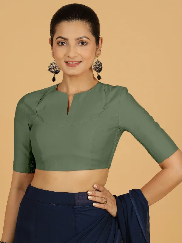 Karishma x Rozaana | Elbow Sleeves Saree Blouse in Hunter Green