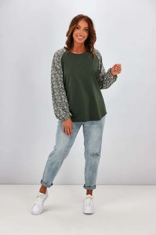 Shine On label Kylie Top w Twig Sleeves